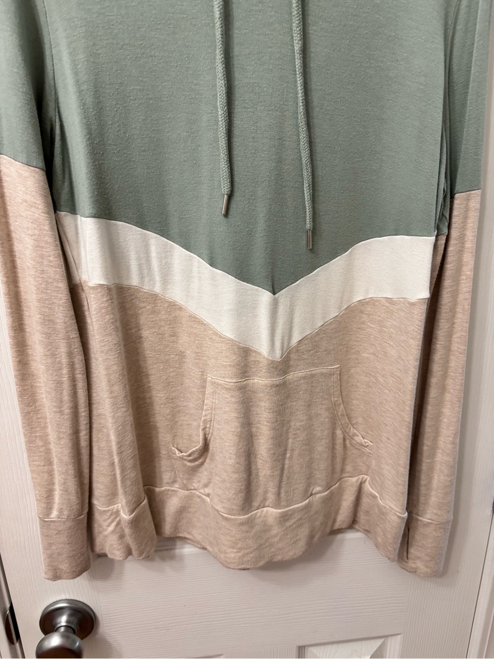 Market & Spruce Mitzi Colorblock Hooded Knit Pullover Thumbhole Top Size Medium - Picture 5 of 9